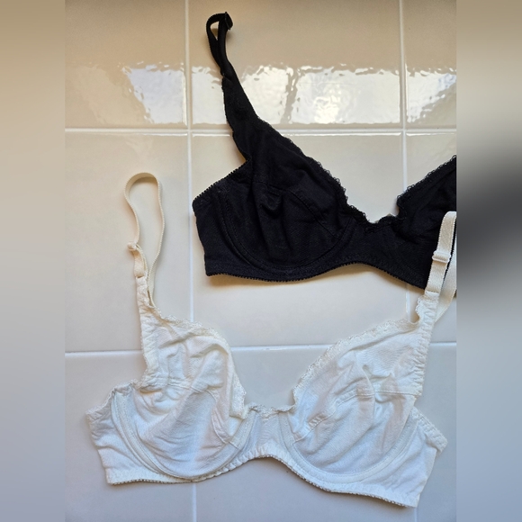 Vintage Victoria's Secret bra bundle - Picture 2 of 5